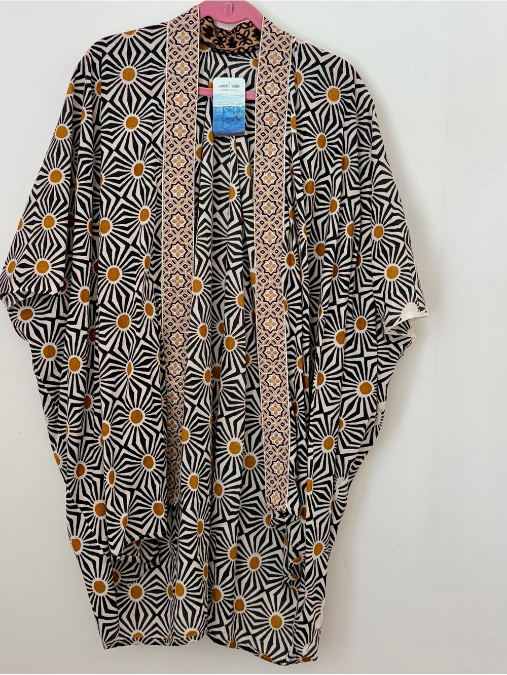 Black & White Geometric Kimono beach cover with Mustard Accents NWT